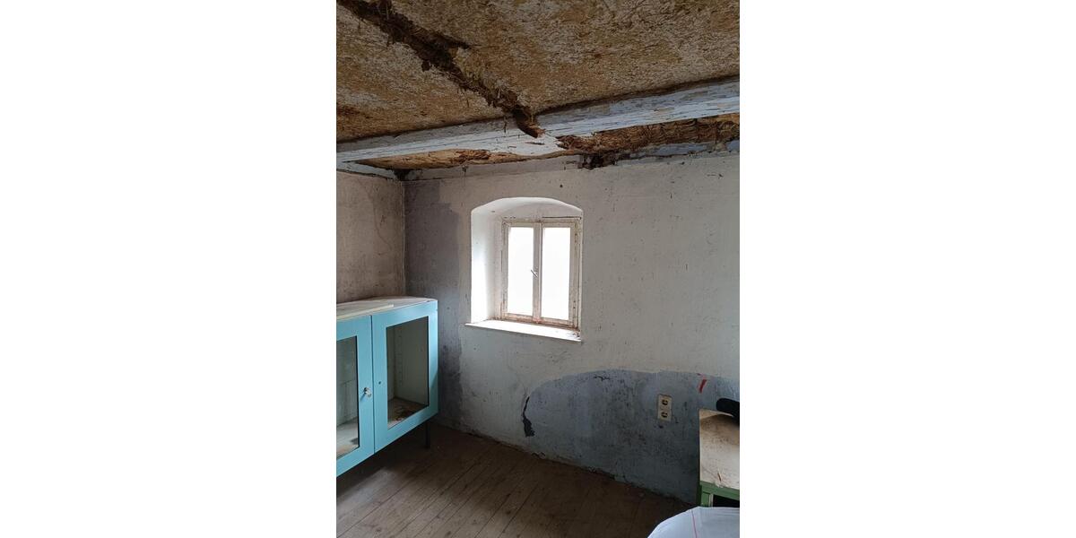 Einfamilienhaus Heidenau - 4 Zimmer, 120 m&sup2;, 69.000&euro; | Angebot:24827469