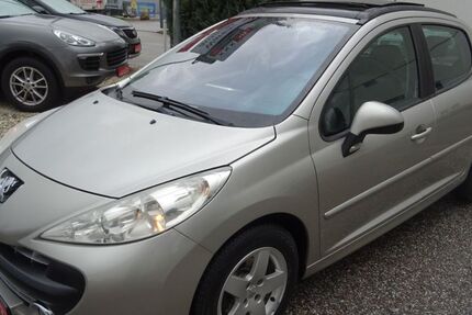 Peugeot 207 153.000 km 3.190 € Landshut 84030
