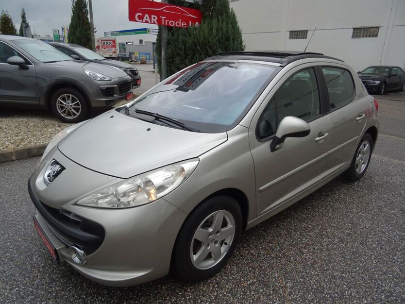 Peugeot 207 153.000 km 3.190 € Landshut 84030