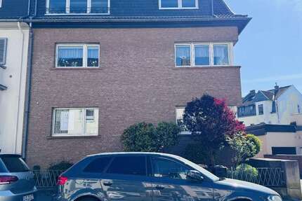 Haus Siegburg - 8 Zimmer, 251 m&sup2;, 549.000&euro; | Angebot:26305197