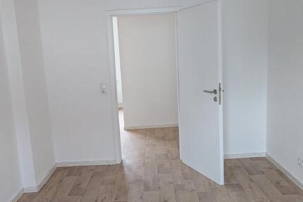 Wohnung Malchin - 3 Zimmer, 50 m&sup2;, 375&euro; | Angebot:26121671