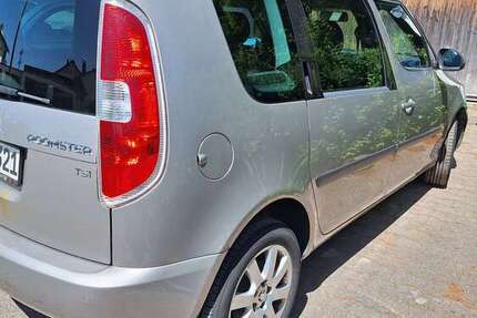 Skoda Roomster 200.000 km 3.990 &euro; Rietheim (Villingen-Schwenningen) 78052