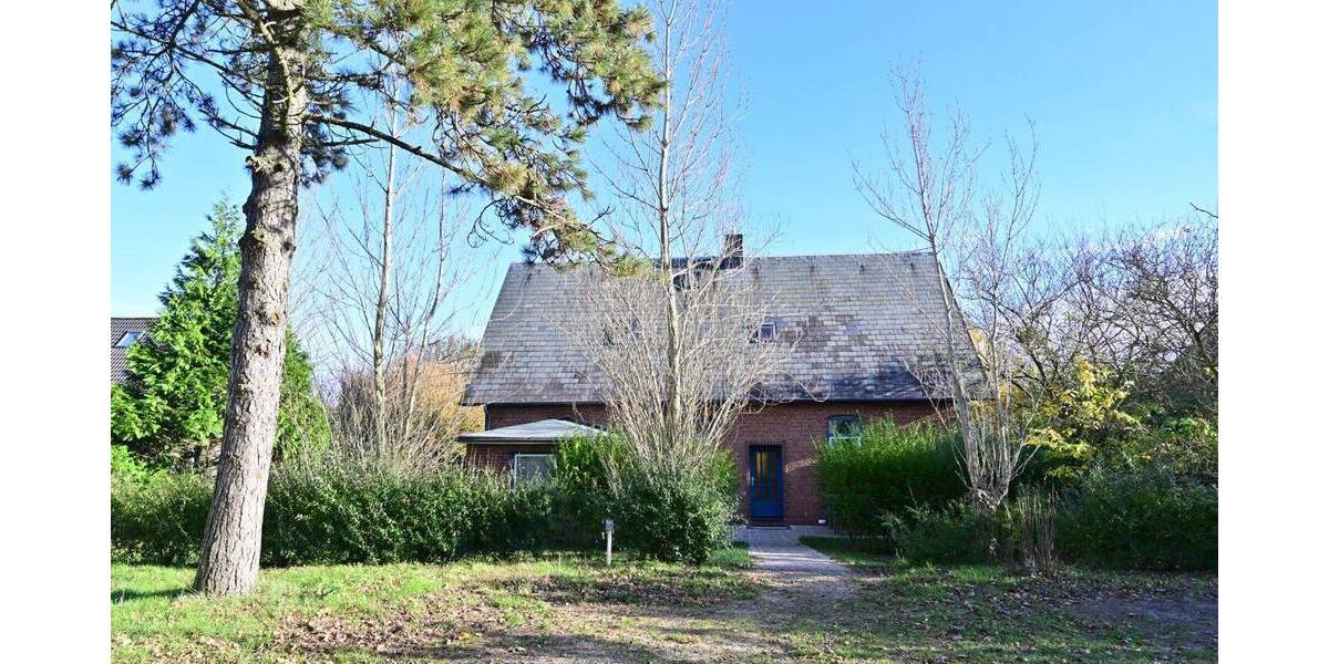 Mehrfamilienhaus, Wohnhaus Nebel - 9 Zimmer, 160 m&sup2;, 1.100.000&euro; | Angebot:25738367