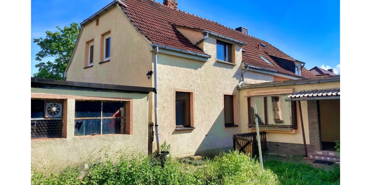 Doppelhaushälfte Sangerhausen - 6 Zimmer, 130 m&sup2;, 69.000&euro; | Angebot:25743667