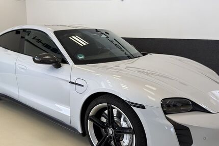 Porsche Taycan 25.000 km 79.850 &euro; Hechingen-Bechtoldsweiler 72379