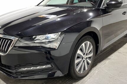 Skoda Superb 89.000 km 22.980 &euro; Norderstedt 22848