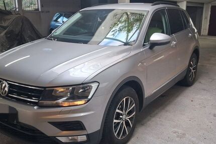 VW Tiguan 177.000 km 15.500 € Stuttgart 70374