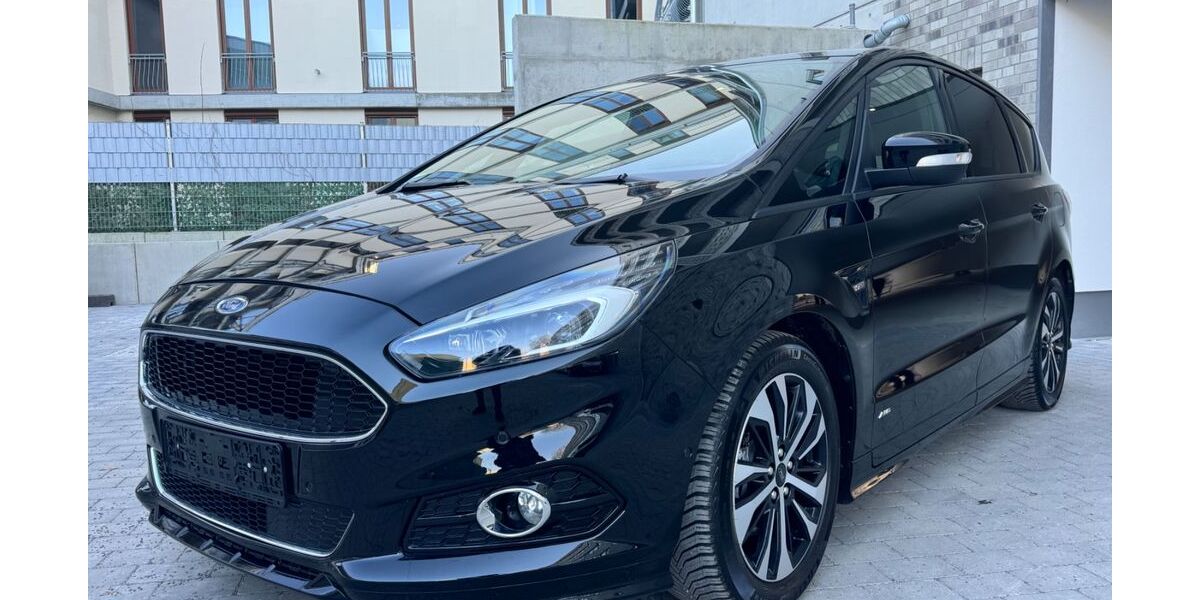 Ford S-Max 73.000 km 25.599 &euro; Oberkrämer 16727