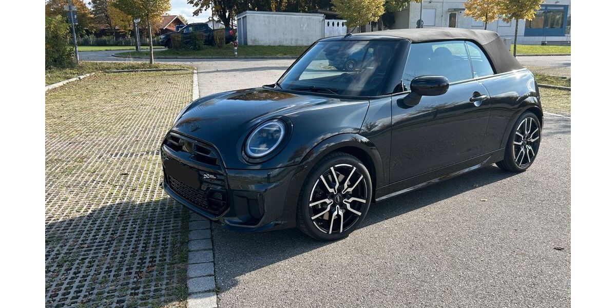 Mini Cooper S Cabrio 5.000 km 36.400 &euro; München-Höhenkirchen 85635