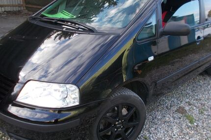 VW Sharan 185.000 km 3.400 &euro; Singen 78224