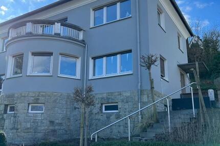 Haus Meschede - 7 Zimmer, 189 m&sup2;, 325.000&euro; | Angebot:24719497