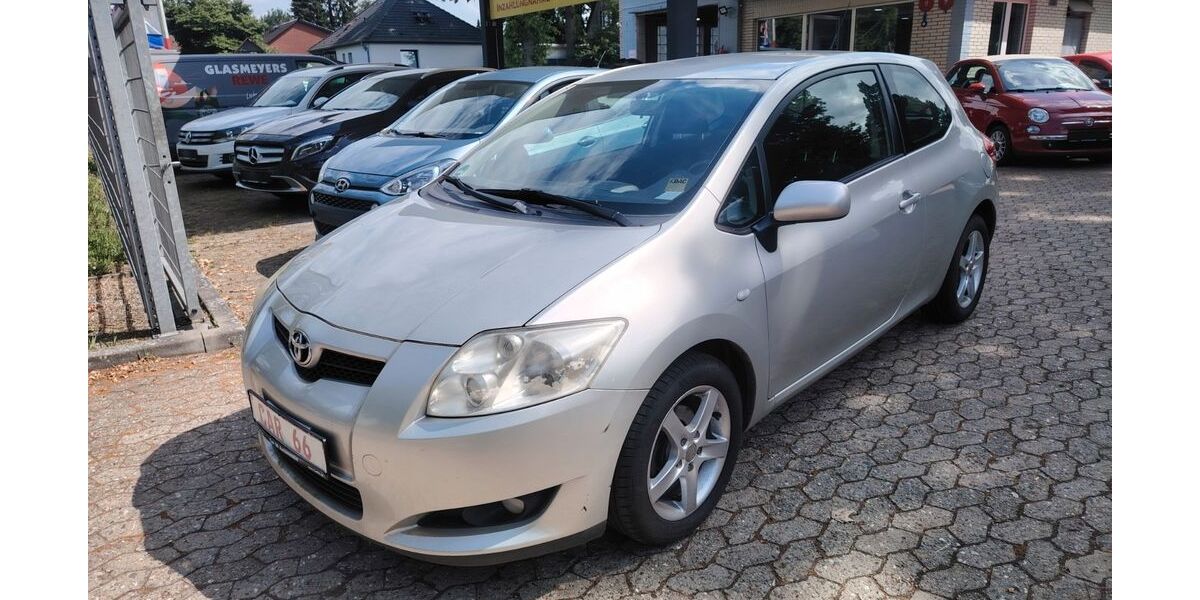 Toyota Auris 259.700 km 2.900 &euro; Buxtehude 21614