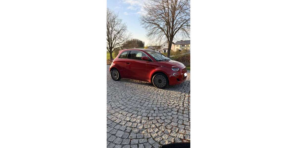 Fiat 500 23.500 km 19.500 &euro; Bruckberg 84079