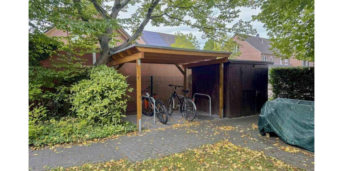 Etagenwohnung Neuss Rosellen - 2 Zimmer, 79 m&sup2;, 240.000&euro; | Angebot:24810351