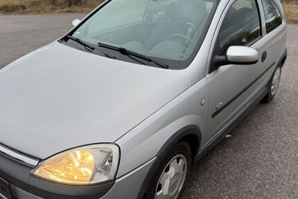 Opel Corsa 171.061 km 900 &euro; Haiterbach 72221