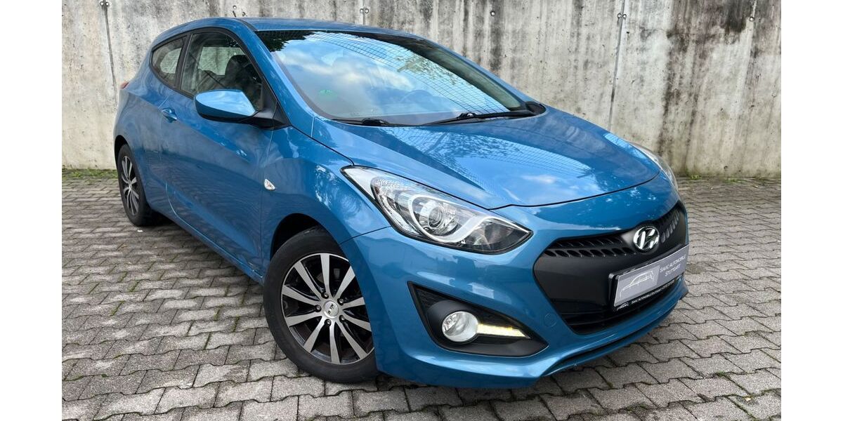 Hyundai i30 163.900 km 5.290 &euro; Stuttgart 70378
