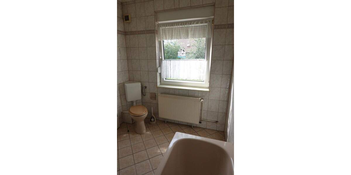 Mehrfamilienhaus, Wohnhaus Neißemünde Coschen - 8 Zimmer, 185 m&sup2;, 180.000&euro; | Angebot:25783185
