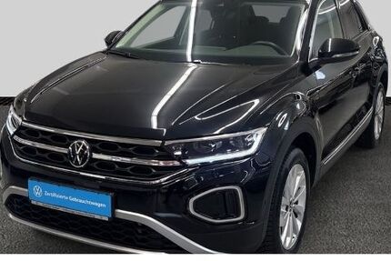 VW T-Roc 8.000 km 29.900 &euro; Freiburg 79108