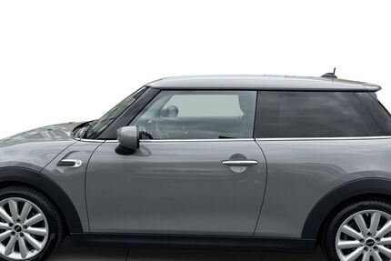 Mini ONE 61.448 km 14.890 &euro; Korbach 34497