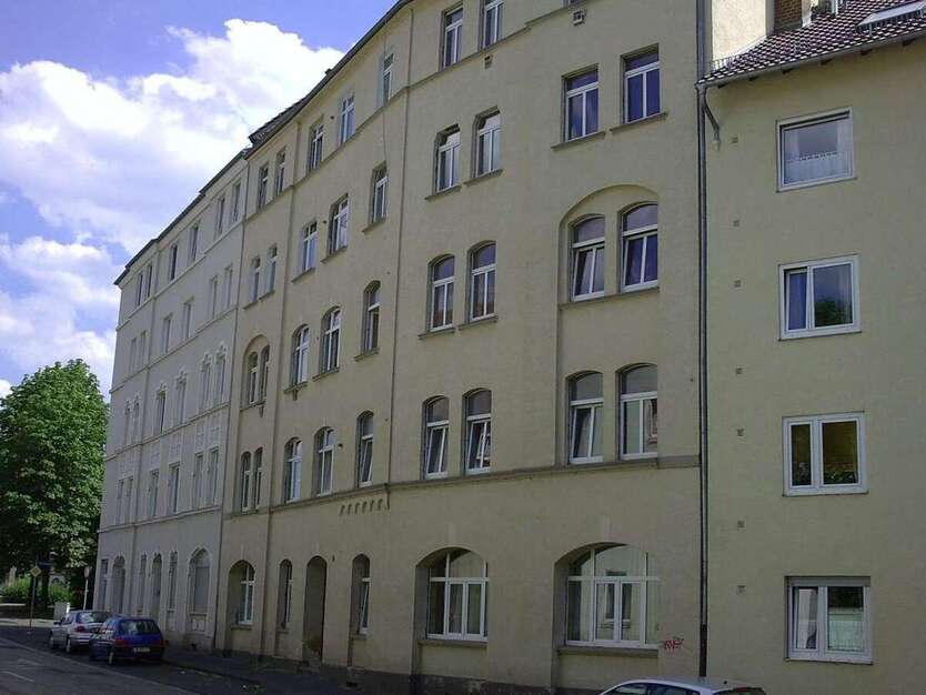 Wohnung zum Mieten in Kassel 400 € 110 m² 4 zimmer