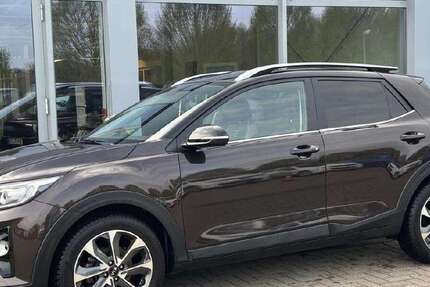 Kia Stonic 31.400 km 14.900 &euro; Edewecht / Klein-Scharrel 26188