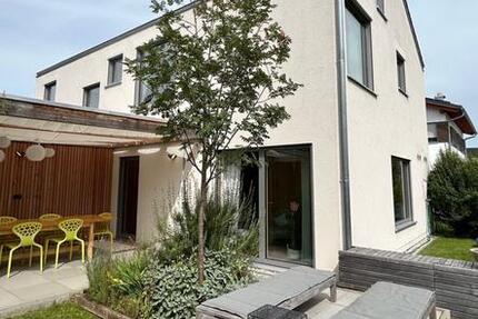 Haus Ergolding - 5.5 Zimmer, 138 m&sup2;, 888.888&euro; | Angebot:24474744