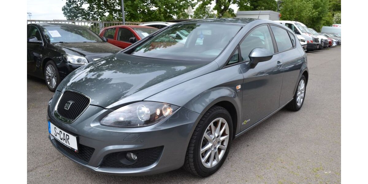 Seat Leon 201.700 km 3.900 &euro; München 81243