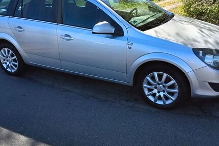 Opel Astra 149.888 km 2.999 &euro; Loxstedt-Nesse 27612