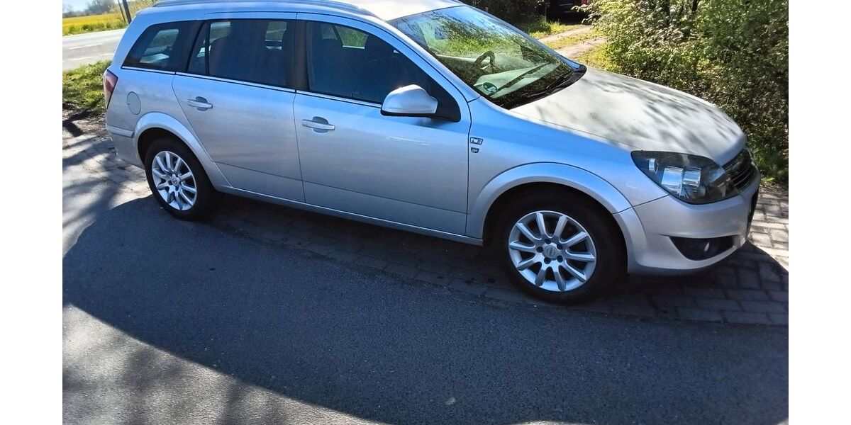 Opel Astra 149.888 km 2.999 &euro; Loxstedt-Nesse 27612