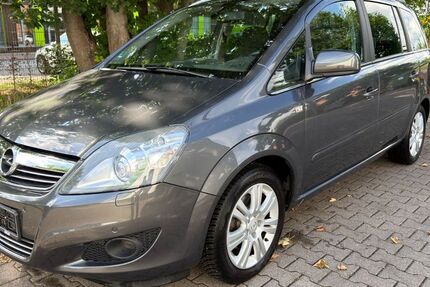 Opel Zafira 127.000 km 4.999 &euro; Lübeck 23560