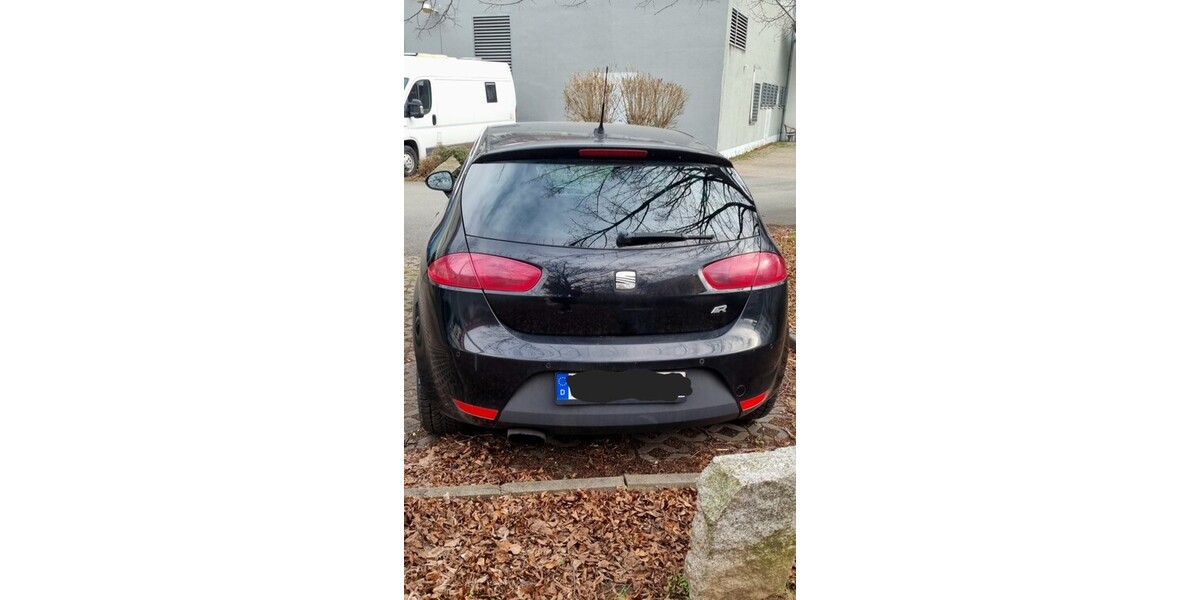 Seat Leon 177.580 km 7.900 &euro; Erfurt 99084