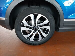 VW T-Roc Active Cabrio 1.5 TSI ACC Navi PDC SHZ 23.625 km 24.790 € HAAN 42781