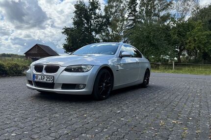 BMW 325 239.000 km 6.200 € Woldert 57614