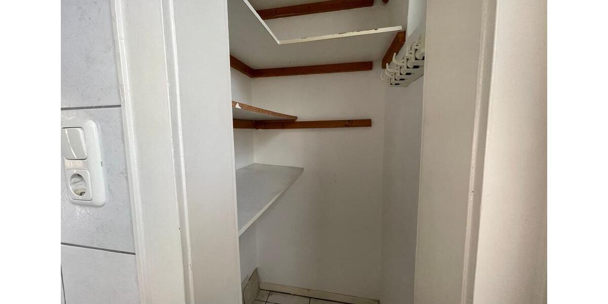 5-Zimmerwohnung mit Balkon, Garten und Garage mit direktem Zugang zur Wohnung 5 zimmer