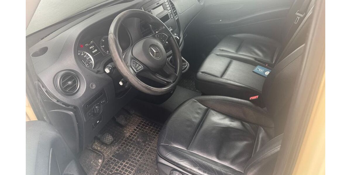 Mercedes-Benz Vito 286.000 km 8.500 &euro; Hamburg 20537