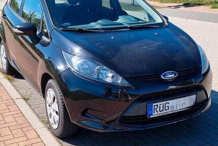 Ford Fiesta 83.000 km 4.450 &euro; Sassnitz 18546