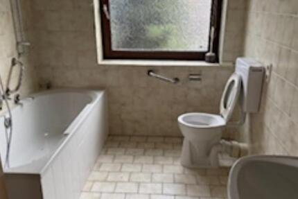 Haus Peine - 7 Zimmer, 180 m&sup2;, 1.800&euro; | Angebot:25418961