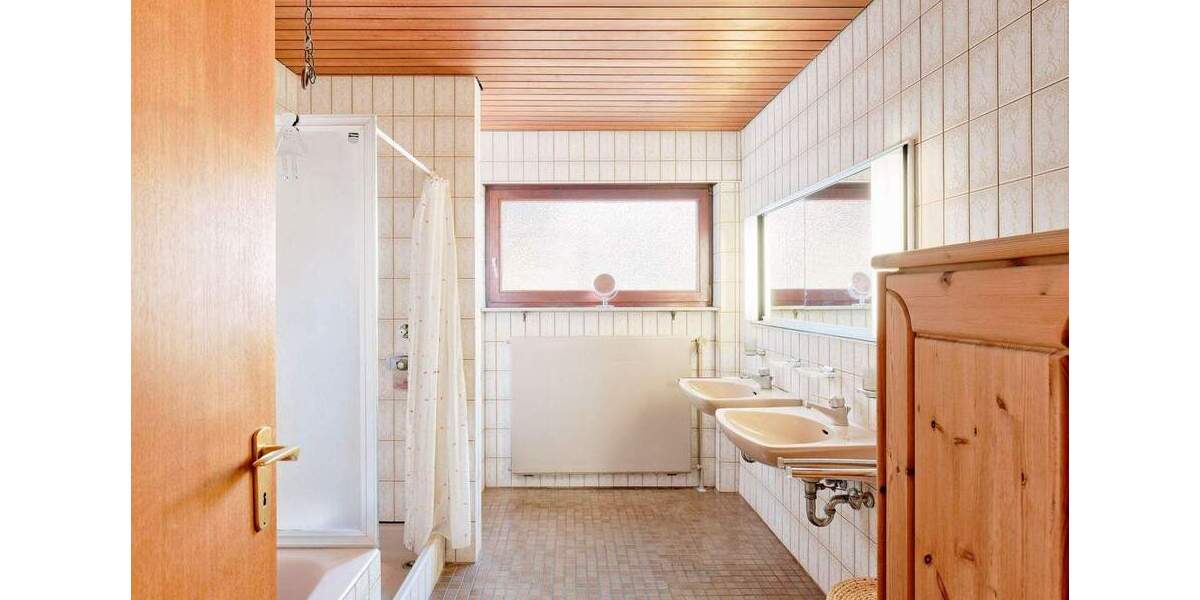 Einfamilienhaus Ostfildern Nellingen - 5 Zimmer, 154 m&sup2;, 650.000&euro; | Angebot:25413259