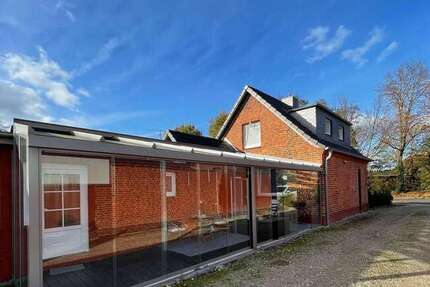 Haus zum Kaufen in Lübeck 268.000 € 70 m²