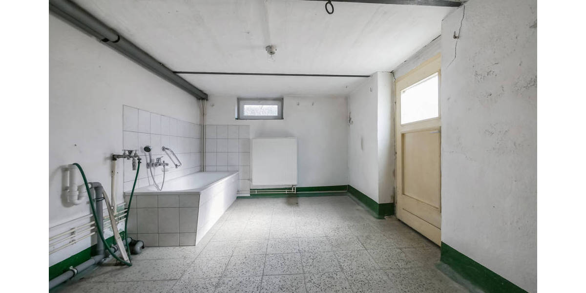 Doppelhaushälfte Neustadt in Sachsen Neustadt - 5 Zimmer, 90 m&sup2;, 119.900&euro; | Angebot:25968532