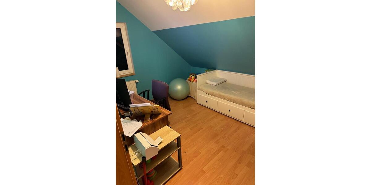 Doppelhaushälfte Moorenweis - 5 Zimmer, 124 m&sup2;, 3.580&euro; | Angebot:24550506