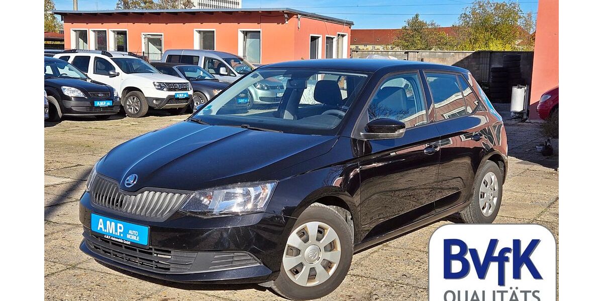Skoda Fabia 86.028 km 7.699 € Dresden 01237