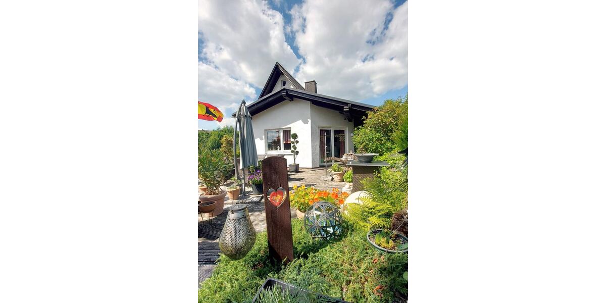 Einfamilienhaus Bad Berleburg - 5 Zimmer, 214 m&sup2;, 275.000&euro; | Angebot:26989357