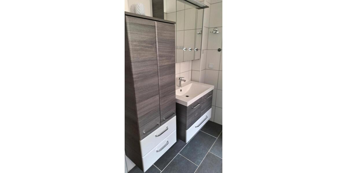 Mehrfamilienhaus, Wohnhaus Fuldatal - 7 Zimmer, 176 m&sup2;, 269.000&euro; | Angebot:27165637