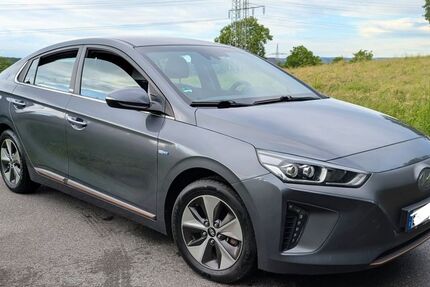 Hyundai IONIQ 140.000 km 12.900 &euro; Schwelm 58332
