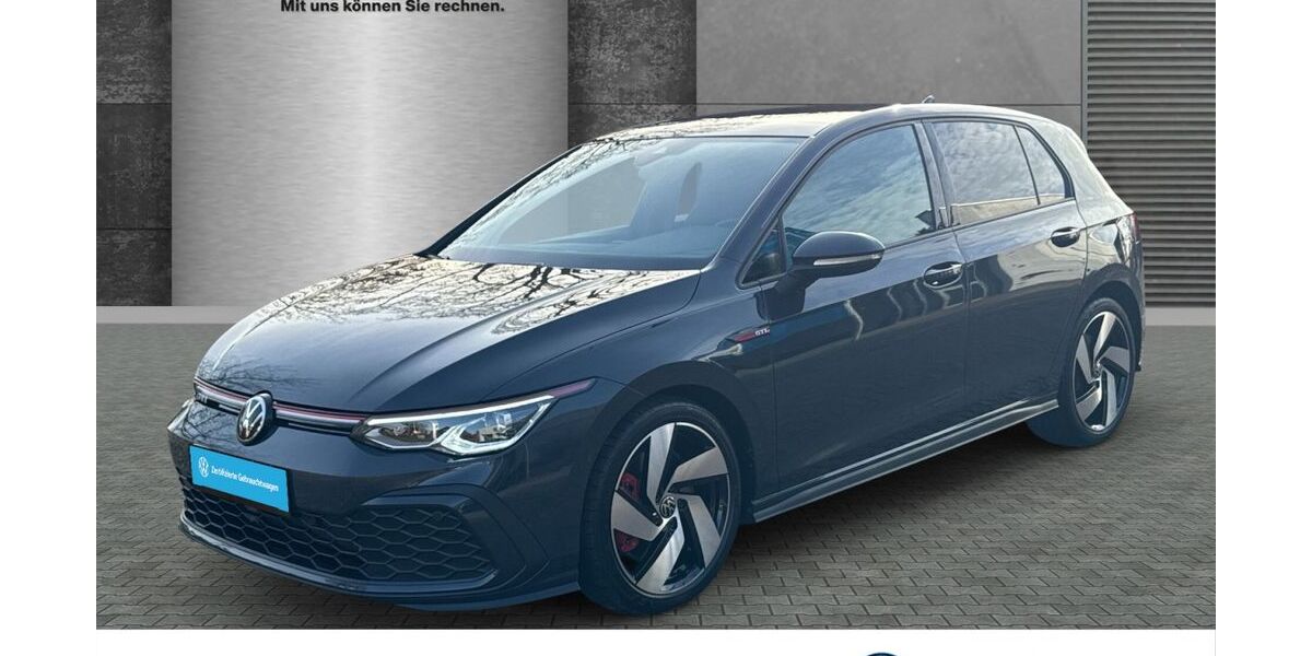 VW Golf 42.300 km 28.890 &euro; Zeven 27404