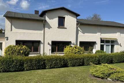 Haus zum Kaufen in Stäbelow 349.000 € 181 m² 7 zimmer