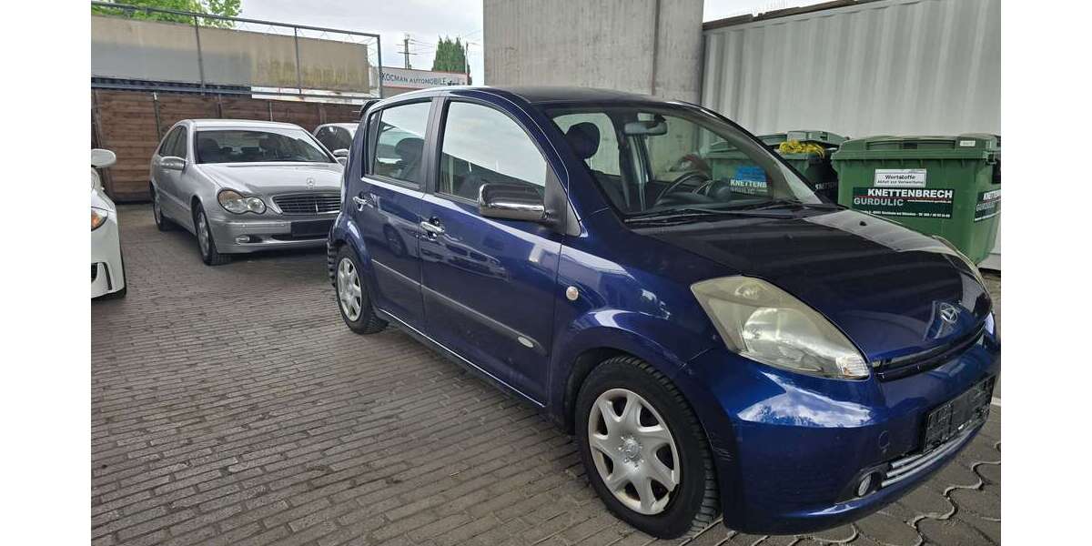Daihatsu Sirion 113.777 km 2.450 &euro; München 81825
