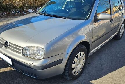 VW Golf 261.750 km 1.700 &euro; Dresden 01217