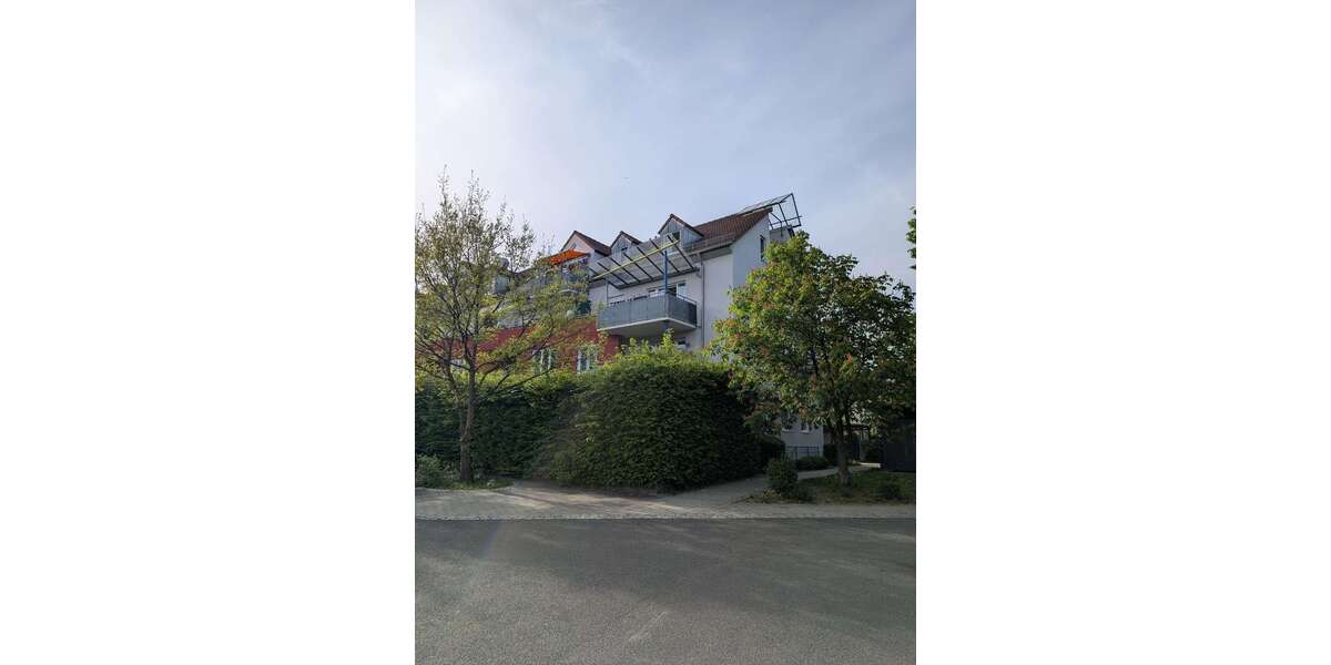 Etagenwohnung Amberg - 3 Zimmer, 80 m&sup2;, 270.000&euro; | Angebot:27151218